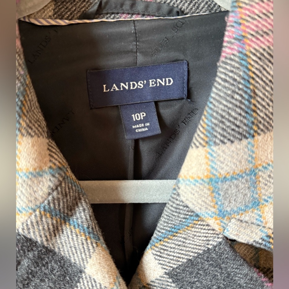 Lands' End Women's Plaid Wool-Blend Peacoat - Gray & Purple, Sz 10 P - Picture 4 of 10